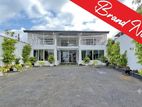 BrandNew building for rent in kotte