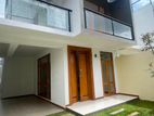 Brandnew Luxury House for Rent in Battaramulla