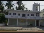 Building for Rent in Boossa