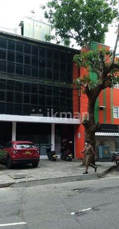 Building for sale in Colombo 02