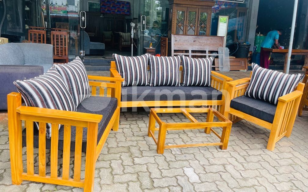 Burutha Heavy Modern Box Sofa with Glass Stool for Sale | Kaduwela | ikman