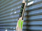 CA SOMO Cricket Bat