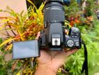 Canon 200D
