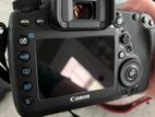 Canon 5D Mark 4 with lens