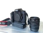 Canon 7d Dslr Body With Battery Grip Lens