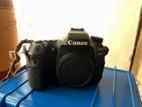 Canon 80D