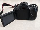 Canon EOS 700D