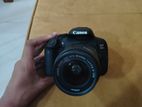 Canon EOS 700D