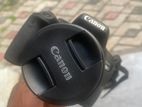 Canon EOS 800D with 18-55mm Godox TT520 II selling due to upgrade