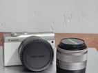 Canon EOS M100