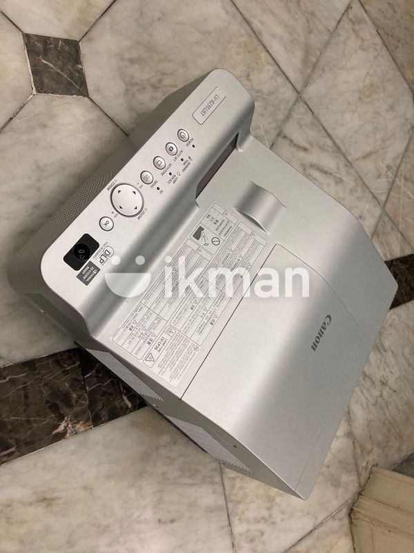 Canon Ultra Short Throw Projector for Sale in Nugegoda | ikman