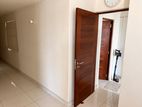 Capital Trust - 3BR Apartment For Sale in Colombo 4 EA673