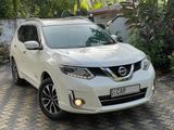 Car for rent - Nissan X-TRAIL SUV HYBRID