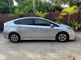 Car for rent - Toyota Prius