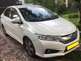 Honda Grace Cars for Rent