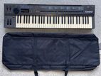 Casio Hz-600 Sd 61-Key Synthesizer Piano with A Case