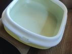 Cat litter box