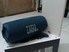 JBL Charge 5