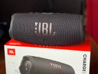 JBL Charge 5