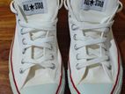 Chuck Taylor White Converse