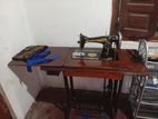 Singer Sewing Machine