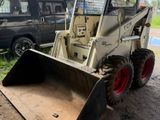 Bobcat Clark 725 Loader