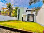 Classic Garden Good Road Access Modern 4 BR House For Sale Negombo