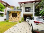 Clear Deed With Luxury House For Sale in Negombo