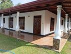 clear documents - well maintained house sale in Seeduwa