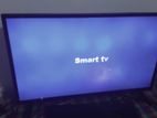 Clear Smart TV 32' Inches