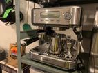 Coffee Machine with Grinder