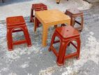 Coffee table with 4 stools