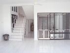 Col 7 3Story Unfurnished House With 3Parking for Rent