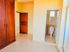 Colombo 04 Apartment for Sale – Steps from Galle Road & Marine Drive