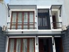 Colombo 05 - Fully Furnished Three Storied House for rent