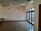 Colombo 06 : 5BR (21P) Luxury House for Sale