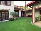 Colombo 06 - Luxury House on 15.5 Perches of Land for Sale