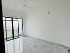 Colombo 06 - Unfurnished Apartment for Sale A48180