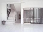 Colombo 07 5 Bedrooms House For Rent