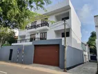 Colombo 07 House for Rent ( R - 168 )