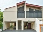 Colombo 07 –Luxury House for Sale in Longden Place | 5 Bedrooms