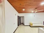 Colombo 4 Spacious Apartment for sale - Bambalapitiya