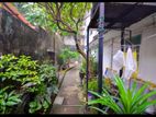COLOMBO 5 : 8.77P LAND WITH UPSTAIR OLD HOUSE FOR SALE
