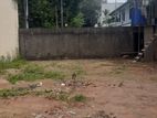 Colombo 7 : 8 Perches Bare Land for Sale in Facing Kynsey Road