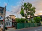Colonial Commercial Property for Rent Borella