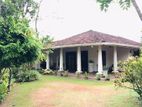 Colonial Type Banglow for Rent in Minuwangoda