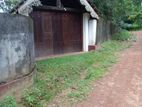 Colonial Type Valuable House For Sale in Pepiliyawala, Kirindiwela