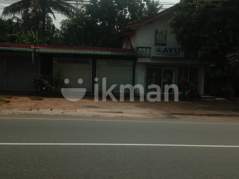 Commercial Building (4 Shops) for Sale in Pothuhera Town ikman