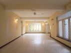 Commercial Building For Rent In Colombo 03