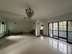 Commercial Building for Rent in Colombo 05 (C7-10150)